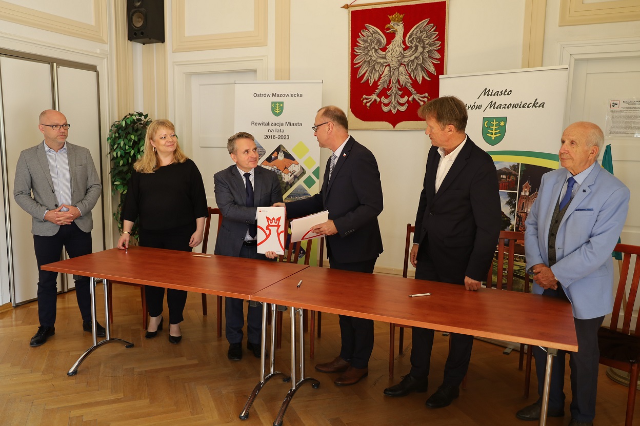 podpisanie umowy na organizację XX Światowych Letnich Igrzysk Polonijnych